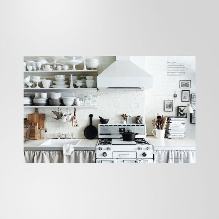 Book: CURATE By Lynda Gardener