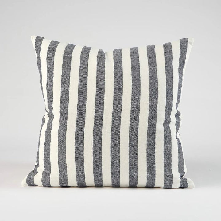 Santi Linen Outdoor Cushion 50x50cm - Navy/White