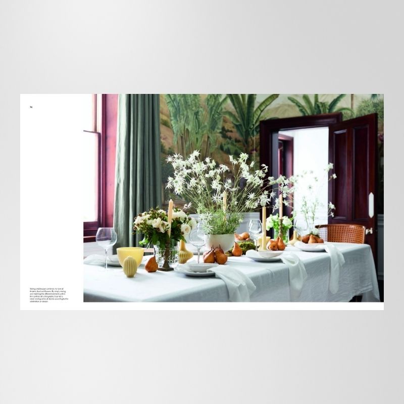 Book: Moments at Home Interior By Steve Cordony
