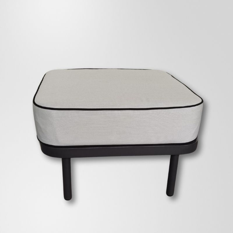 Manhattan Ottoman