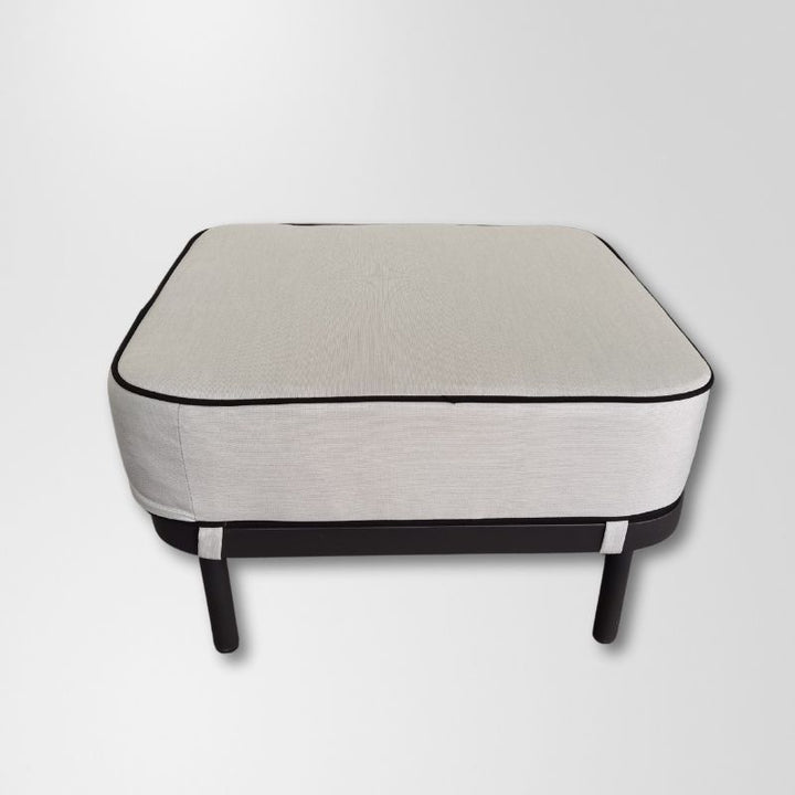 Manhattan Ottoman