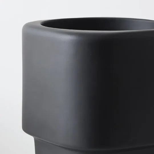 Flint Pot