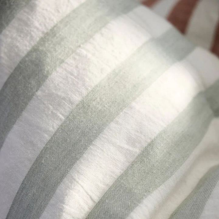 Santi Linen Outdoor Cushion 50x50cm - Pistachio/White